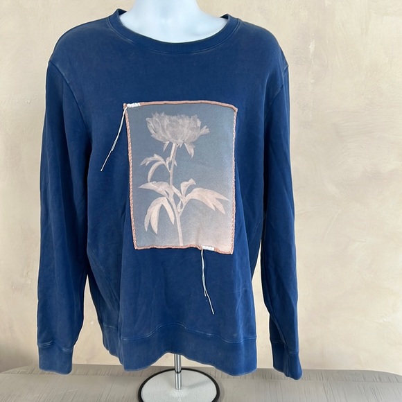 Ovadia sons crew neck sweater